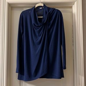 Gap maternity nursing long sleeve sweater material shirt